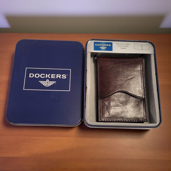 Dockers Bifold Wallet Front Pocket Brown Genuine Leather NEW With Box - Picture 1 of 9